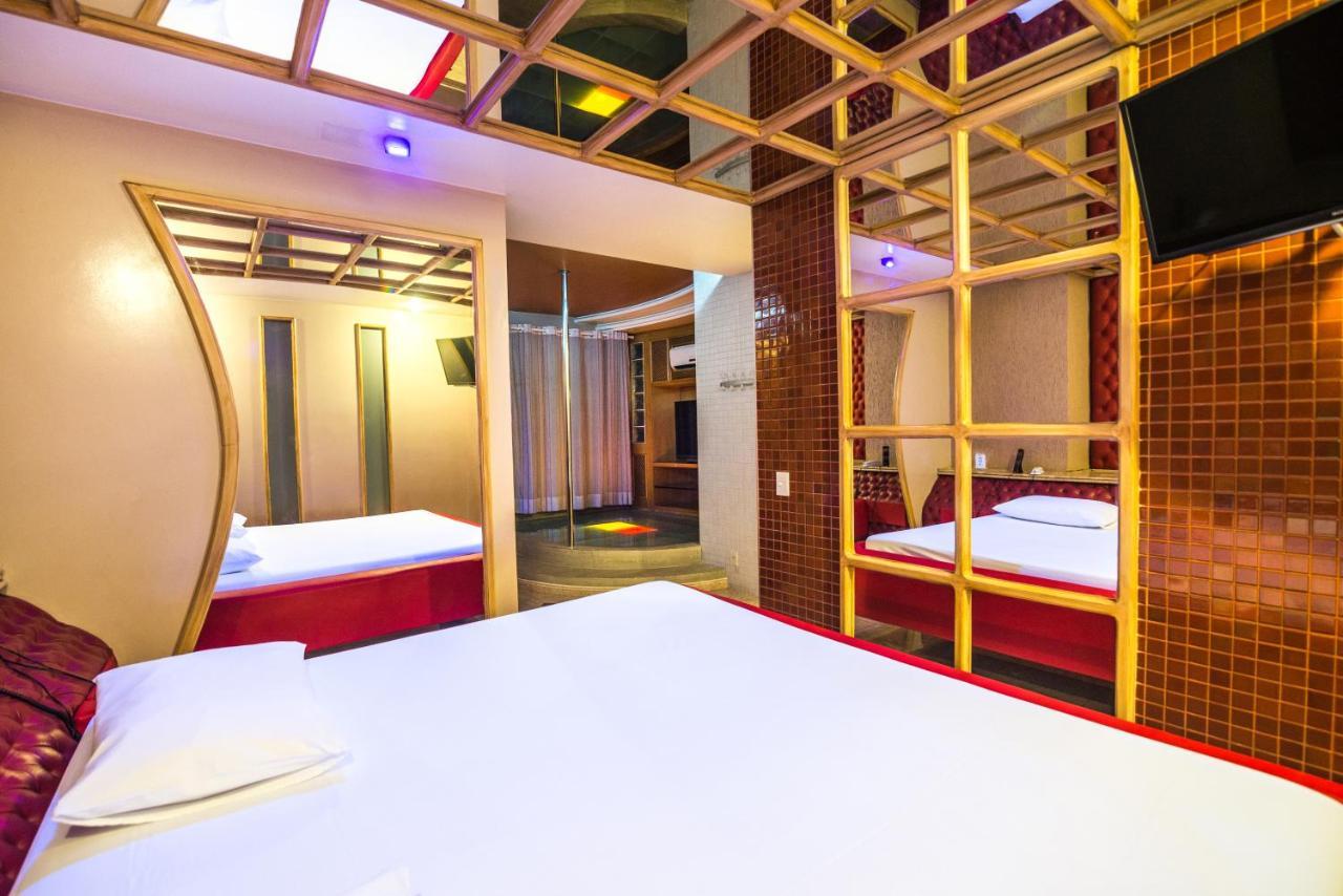 A2 Suites - Hotel E Motel Нуклео-Бандейранти Экстерьер фото