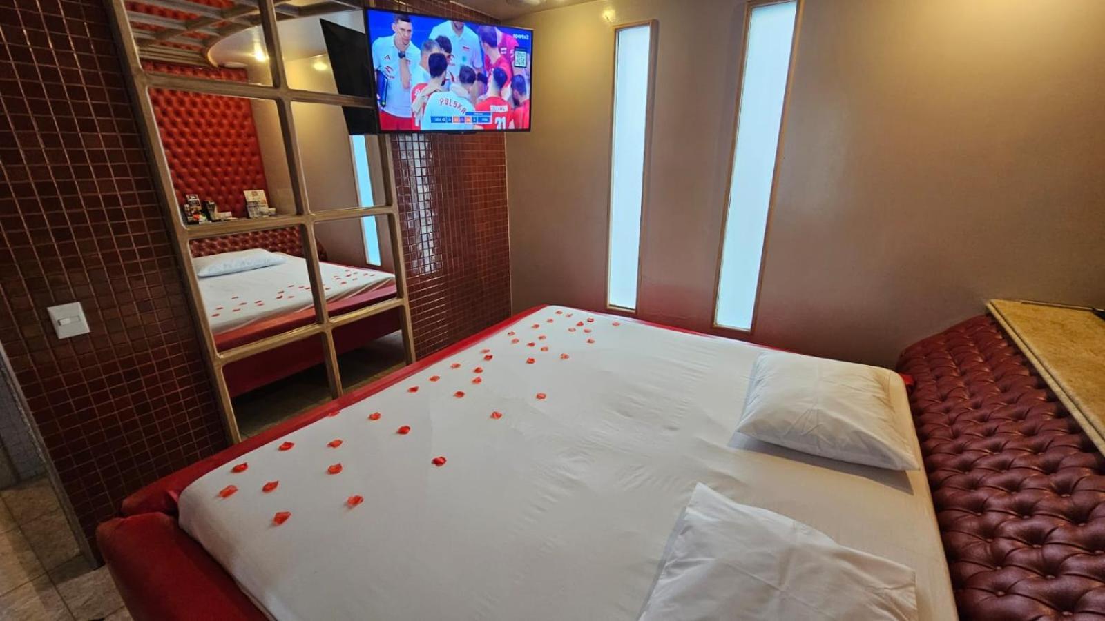 A2 Suites - Hotel E Motel Нуклео-Бандейранти Экстерьер фото